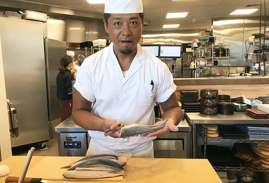 https://honoluluvibes.com/wp-content/uploads/2023/08/rinka-restaurant-sushi-chef.jpg